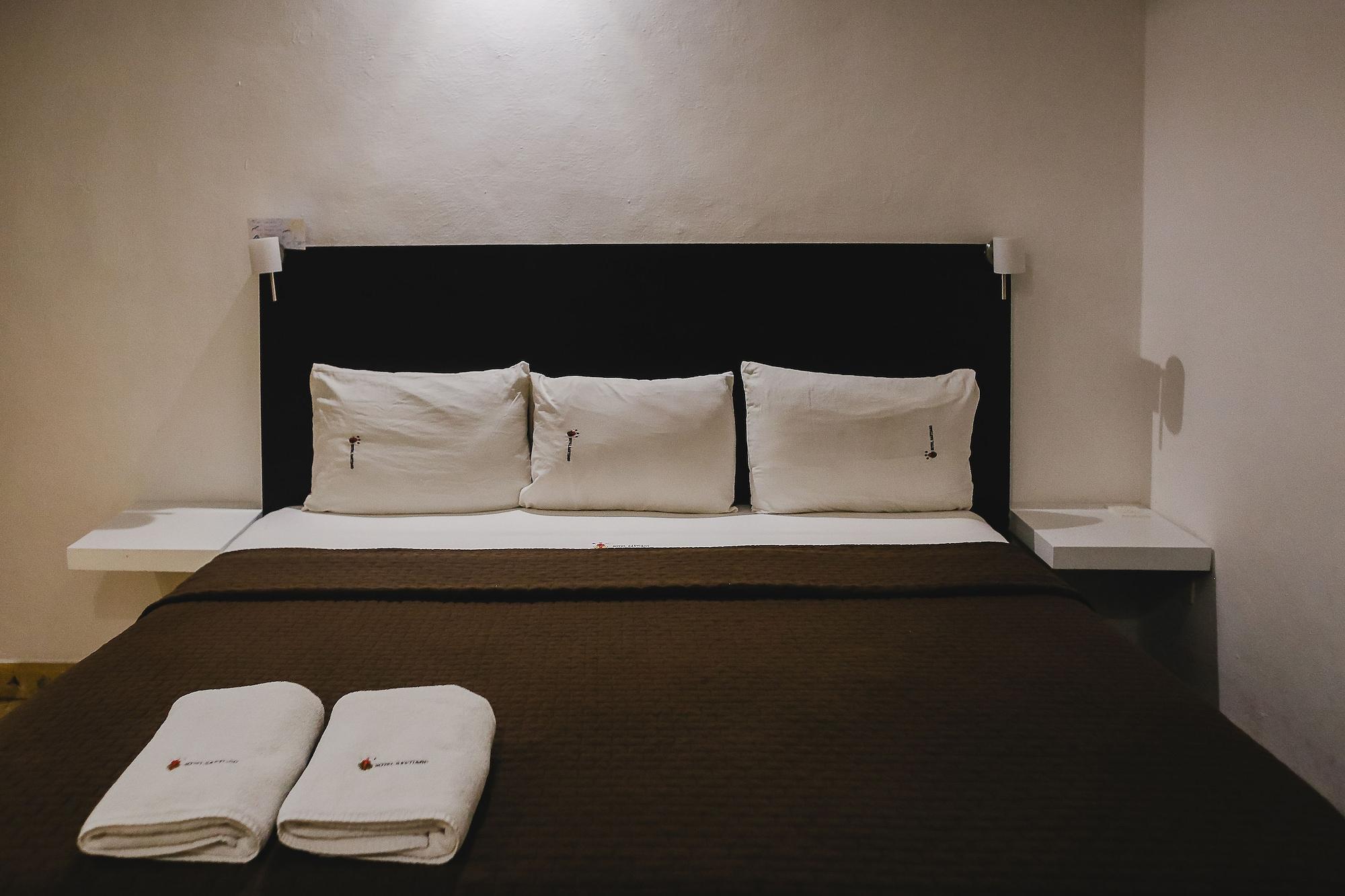 Hotel Santiago Mérida Buitenkant foto