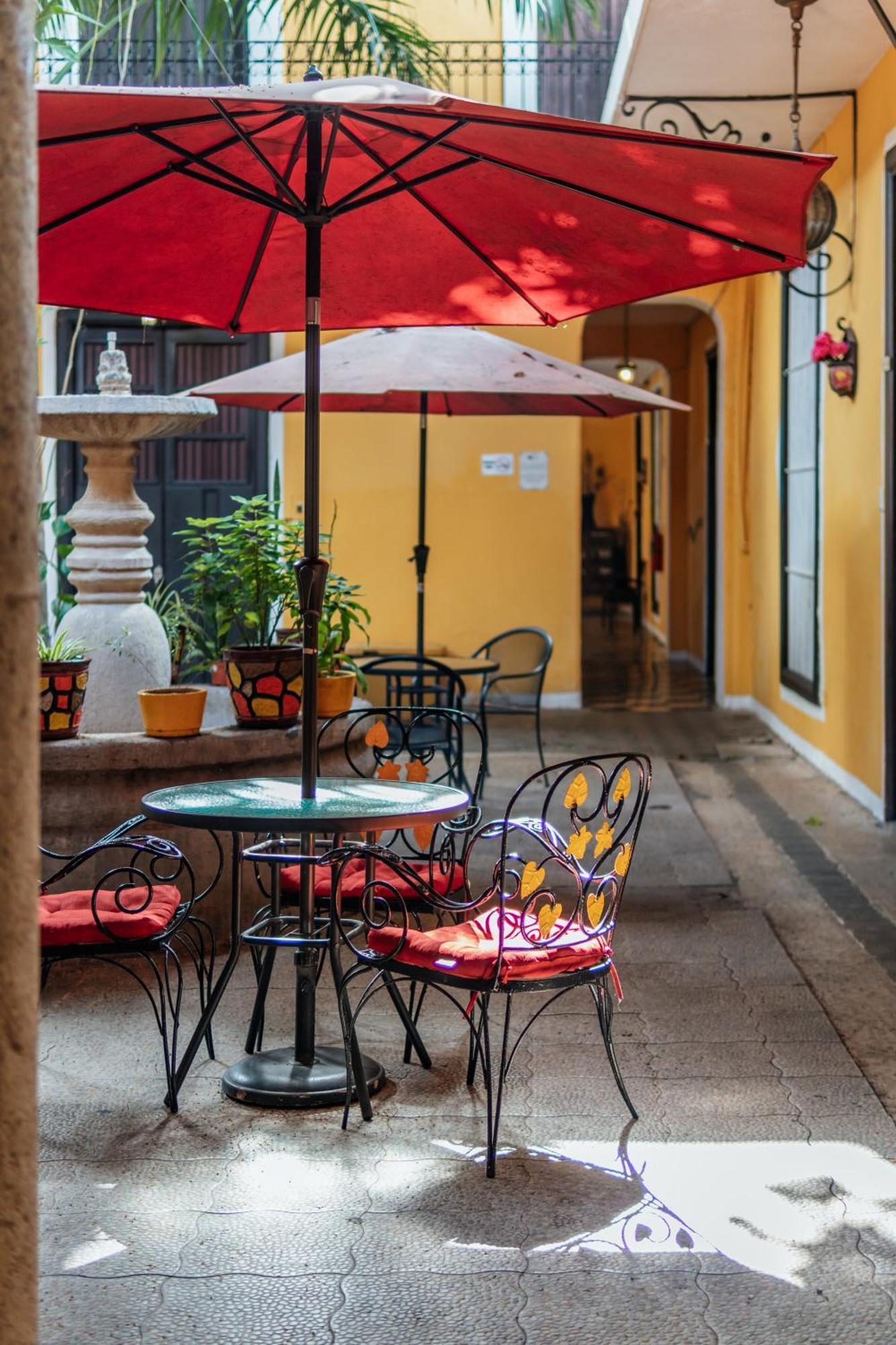 Hotel Santiago Mérida Buitenkant foto
