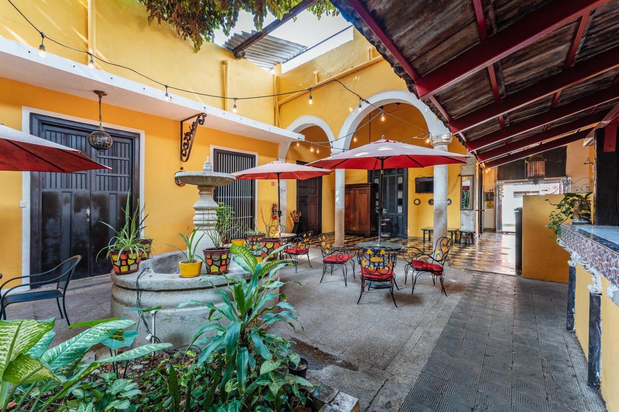 Hotel Santiago Mérida Buitenkant foto
